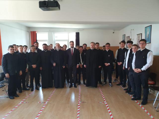 Ateliere în licee și seminarii în cadrul Simpozionului Internațional „Dumitru Stăniloae” - 2022