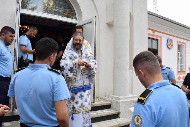 Binecuvântare și slujire arhierească la Penitenciarul Botoșani