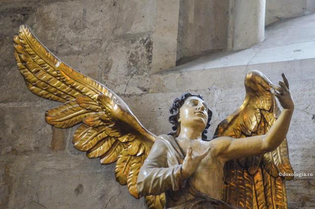 Cum distingem demonii de îngerii cei buni – când și ei ni se prezintă în veșminte luminoase?