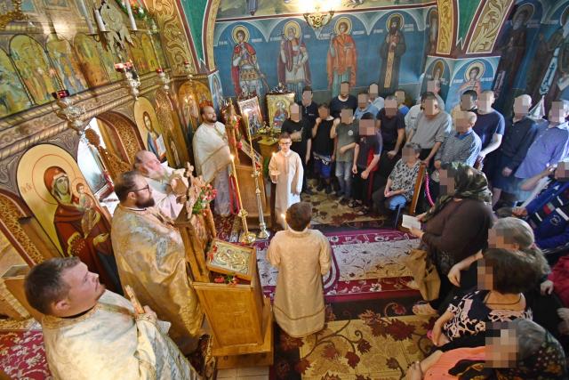 Spitalul de Psihiatrie şi pentru Măsuri de Siguranţă Pădureni – Grajduri şi-a cinstit ocrotitorii