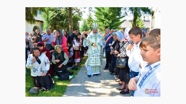 PS Ignatie: „Dragostea Preasfintei Treimi ne învață să nu îi transformăm pe ceilalți în obiecte. Ideologiile se raportează la om ca la un obiect”