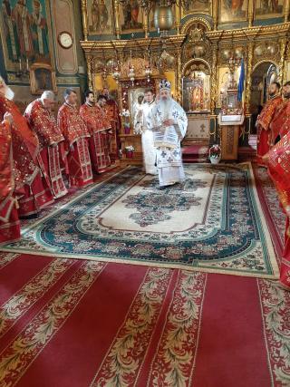 Credincioșii nemțeni merg în pelerinaj la hramul Mănăstirii Neamț