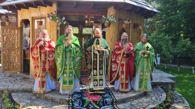 „Înălțarea Domnului”, prăznuită la Mănăstirea Eroilor din județul Neamț
