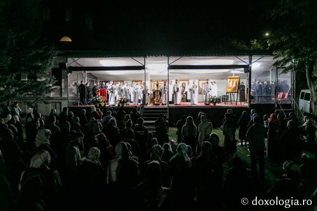 A doua zi de hram: PS Părinte Damaschin a săvârșit Slujba Privegherii în cinstea Sfântului Ioan cel Nou #HramSuceava2022