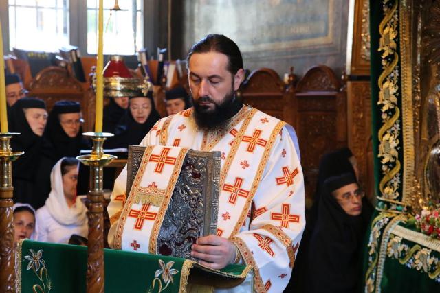 Liceul Teologic „Sfânta Parascheva” de la Mănăstirea Agapia aniversează 3 decenii de la reactivare