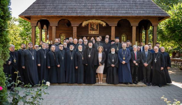 Colegiul Decanilor Facultăților de Teologie din Patriarhia Română la Arad