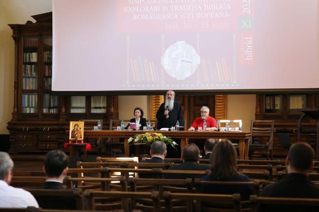 La Iași a început Simpozionul Internațional „Explorări în Tradiția Biblică Românească și Europeană”