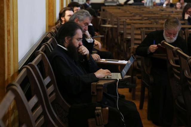 La Iași a început Simpozionul Internațional „Explorări în Tradiția Biblică Românească și Europeană”