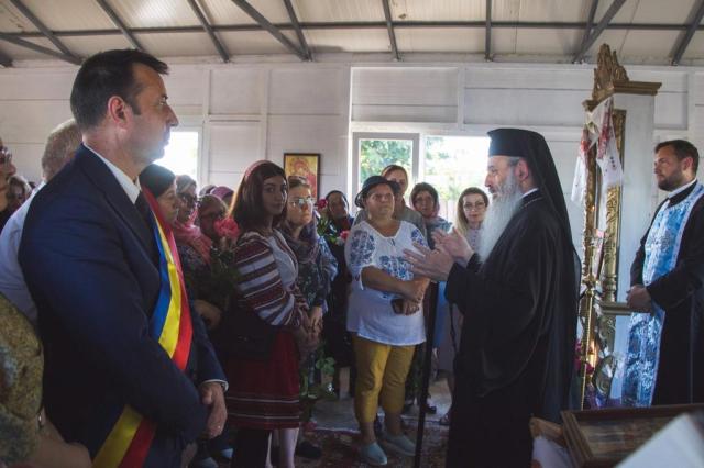 IPS Părinte Mitropolit Teofan, în vizită la noua Parohie „Buna Vestire” din Popricani-Iași