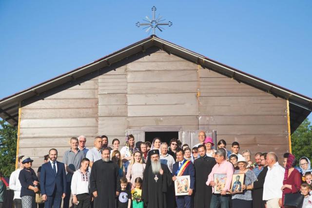 IPS Părinte Mitropolit Teofan, în vizită la noua Parohie „Buna Vestire” din Popricani-Iași