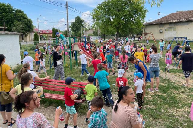 Serbare de Ziua Internațională a Copilului în localitatea Andrieșeni