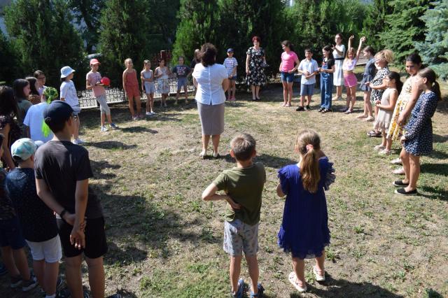 A început Școala de vară la Parohia Sfântul Ioan Botezătorul” din Botoșani