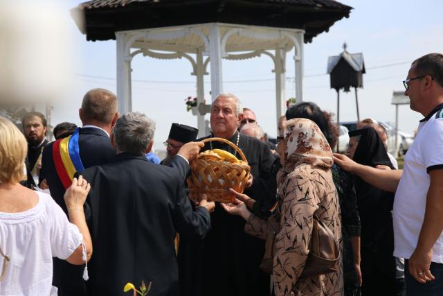 De 15 ani, Preafericitul Părinte Teoctist slujește în Împărăția Cerurilor: Doi ierarhi s-au rugat la Tocileni pentru sufletul celui de-al cincilea Patriarh al Bisericii Ortodoxe Române