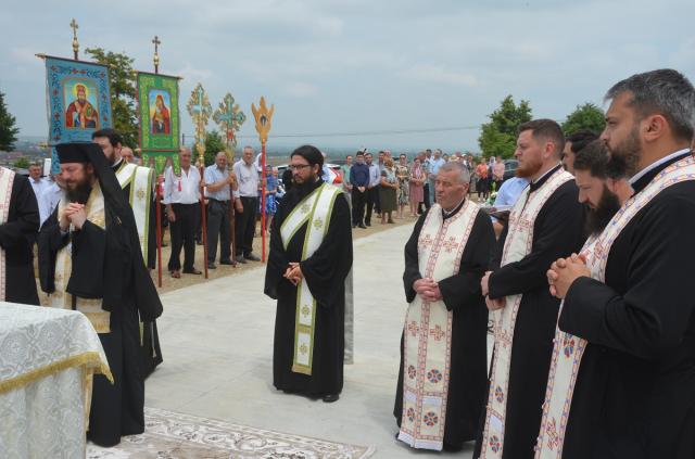 Bucurii duhovniceşti la Vicov de Sus - Est şi la Marginea