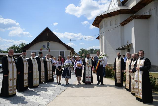 Distincția de vrednicie „Crucea Sfântul Ierarh Iosif cel Milostiv”, dăruită pentru prima dată unui cleric din cadrul Arhiepiscopiei Iașilor