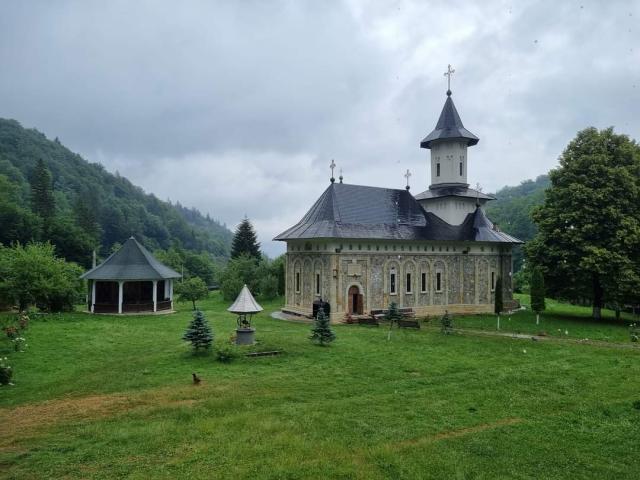 Părintele Constantin Necula va conferenția la Schitul Icoana Nouă