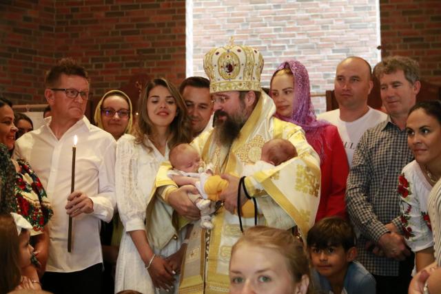 Oslo: PS Macarie a botezat un norvegian în vârstă de 55 de ani