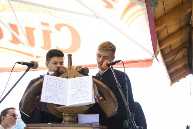 Momente istorice în satul Mănăstirea Neamț: prima Liturghie săvârșită de un arhiereu, în contextul aniversării a 200 de ani de la minunea Icoanei Maicii Domnului Îndrumătoarea