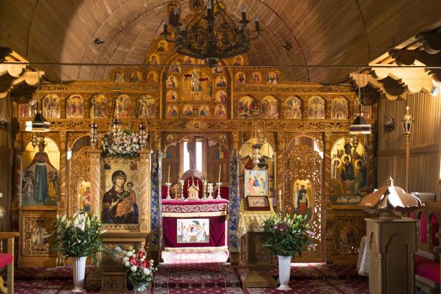 Momente istorice în satul Mănăstirea Neamț: prima Liturghie săvârșită de un arhiereu, în contextul aniversării a 200 de ani de la minunea Icoanei Maicii Domnului Îndrumătoarea