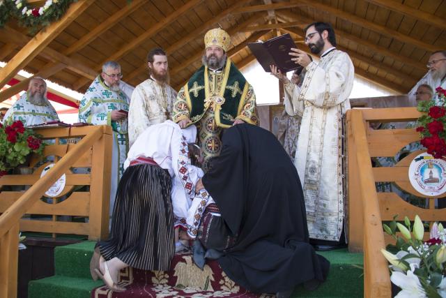 Momente istorice în satul Mănăstirea Neamț: prima Liturghie săvârșită de un arhiereu, în contextul aniversării a 200 de ani de la minunea Icoanei Maicii Domnului Îndrumătoarea