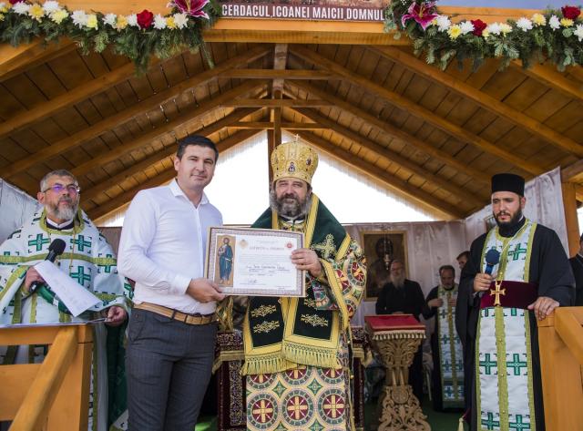 Momente istorice în satul Mănăstirea Neamț: prima Liturghie săvârșită de un arhiereu, în contextul aniversării a 200 de ani de la minunea Icoanei Maicii Domnului Îndrumătoarea