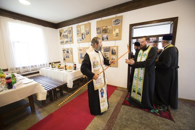 Momente istorice în satul Mănăstirea Neamț: prima Liturghie săvârșită de un arhiereu, în contextul aniversării a 200 de ani de la minunea Icoanei Maicii Domnului Îndrumătoarea
