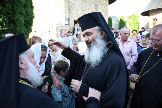 PS Antonie, Episcop de Bălți, a slujit Taina Sfântului Maslu la Mănăstirea Hadâmbu