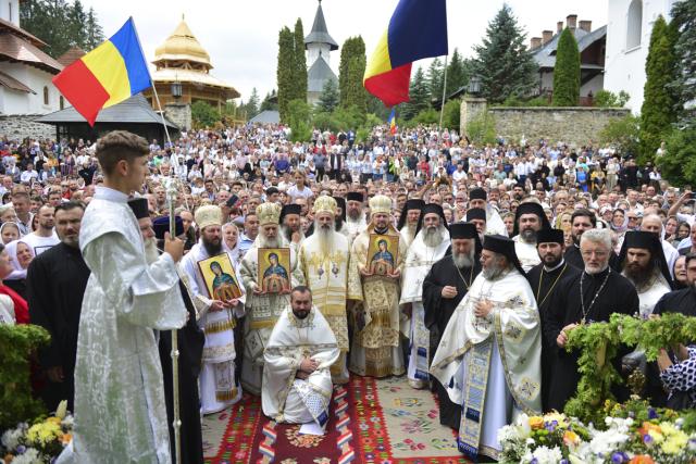Liturghii arhierești, în cinstea Sfintei Cuvioase Teodora de la Sihla: „Ce este viața de rugăciune?”