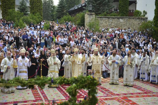 Liturghii arhierești, în cinstea Sfintei Cuvioase Teodora de la Sihla: „Ce este viața de rugăciune?”