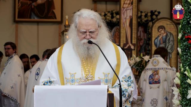 (Video) „Maica Domnului primește moartea de bunăvoie asemenea Lui Hristos pentru a-I împărtăși viața” – IPS Calinic