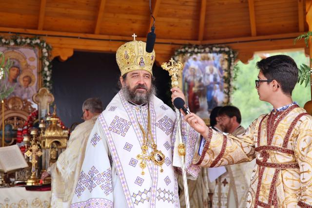 (Video) PS Nichifor Botoșăneanul: „Biserica rămâne în timp o mărturie a credinței”