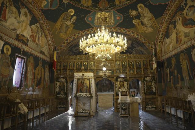Biserica Schitului Braniște a fost sfințită: „Da, noi suntem zidirea lui Dumnezeu”