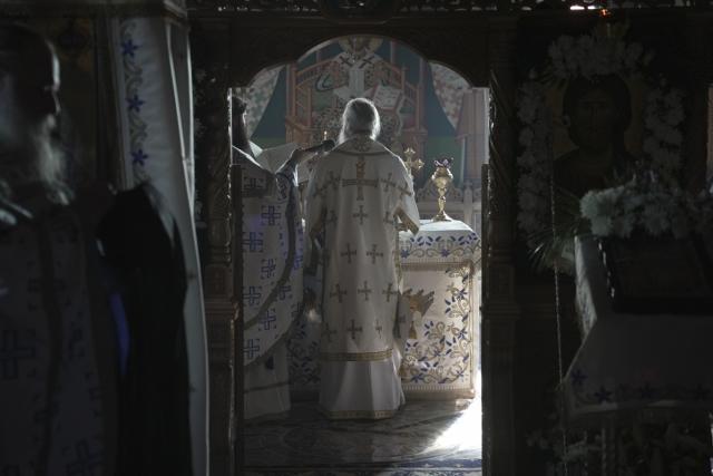 Biserica Schitului Braniște a fost sfințită: „Da, noi suntem zidirea lui Dumnezeu”