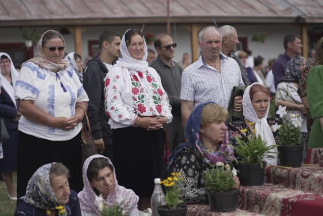 Biserica Schitului Braniște a fost sfințită: „Da, noi suntem zidirea lui Dumnezeu”