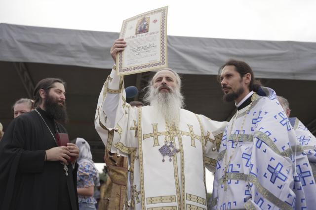 Biserica Schitului Braniște a fost sfințită: „Da, noi suntem zidirea lui Dumnezeu”