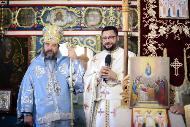 Bucurie întreită pentru enoriașii din Parohia Podolenii de Jos