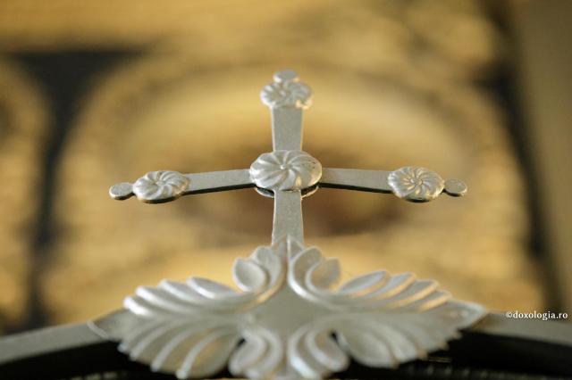 Canon de rugăciune către Sfântul Ierarh Calinic de la Cernica, Episcopul Râmnicului (1)