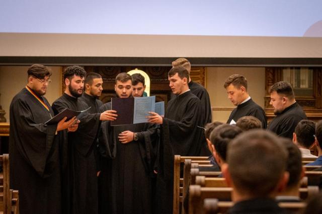 Formal de deschidere a anului universitar, la Colegiul „Sfântul Nicolae”