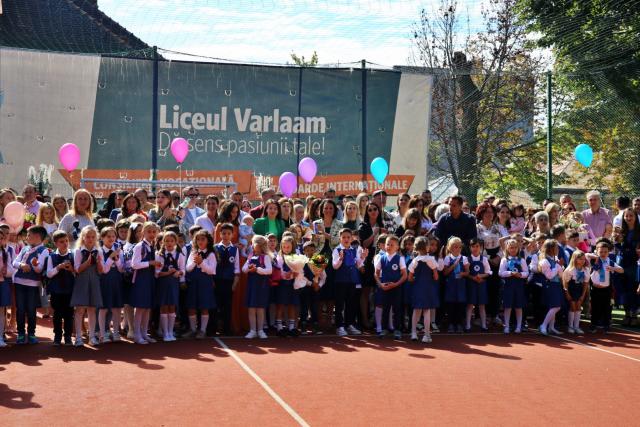 Început de an școlar la Seminarul Teologic „Sfântul Vasile cel Mare” și la Școala „Varlaam Mitropolitul”