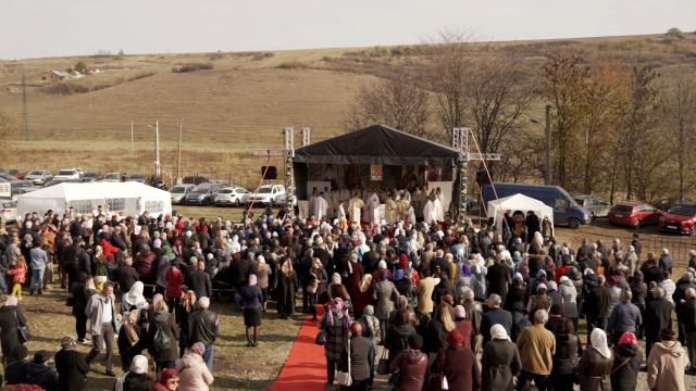 Sfințirea bisericii Parohiei Vânători din județul Iași