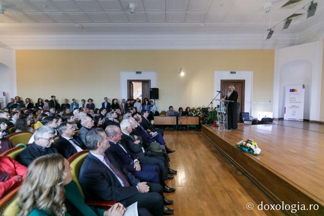 IPS Teofan, către studenții și cadrele didactice de la Universitatea de Arte: „Să vă dăruiască Dumnezeu un an universitar plin de odihnă sufletească!”
