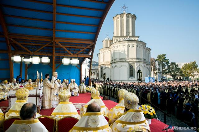 (Foto) Sfântul Dimitrie cel Nou sărbătorit pe Dealul Patriarhiei – 2022