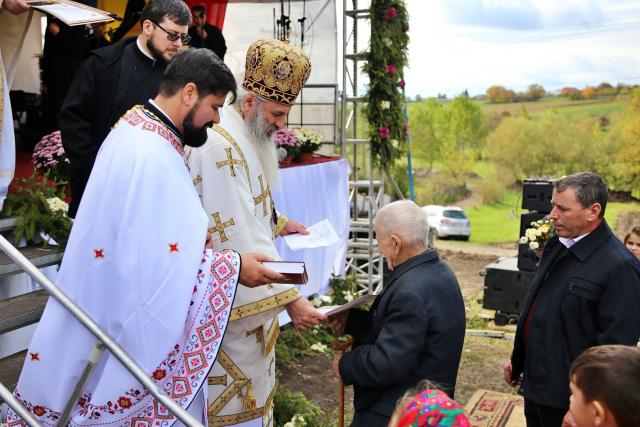 Biserica din Todirești a fost sfințită de Mitropolitul Moldovei și Bucovinei