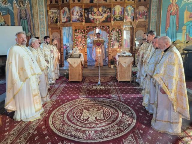 Cercul Pastoral „Sfântul Nectarie” din Protopopiatul Moinești şi-a cinstit ocrotitorul