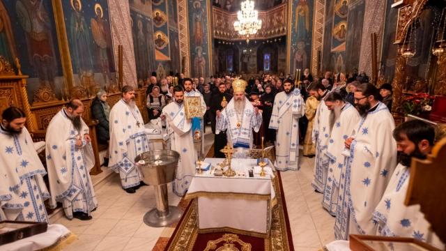 PS Ignatie, la Sărbătoarea Intrării în biserică a Maicii Domnului: „Suntem chemați să ne aducem aminte că și noi suntem temple ale lui Dumnezeu”