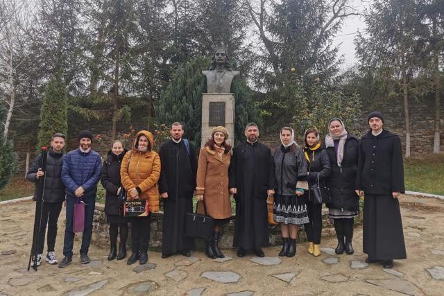 Un grup de profesori de religie din județul Iași în pelerinaj la mănăstirea Dobrovăț