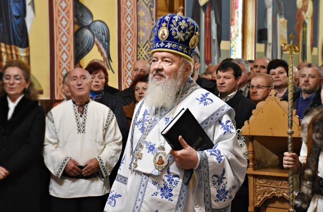(Video) „Îngerii lui Dumnezeu ne ajută în lupta cu răul” – IPS Andrei