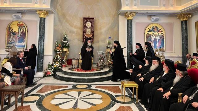 Patriarhul Ierusalimului, felicitat de Patriarhia Română la aniversarea întronizării