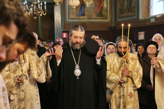 O parohie defavorizată din județul Neamț a inaugurat astăzi un centru socio-educațional