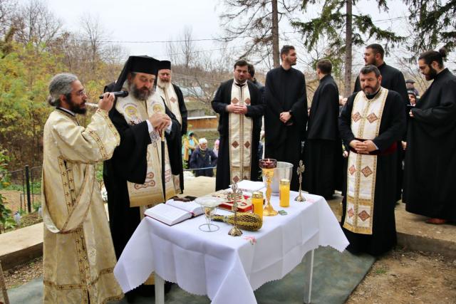 O parohie defavorizată din județul Neamț a inaugurat astăzi un centru socio-educațional